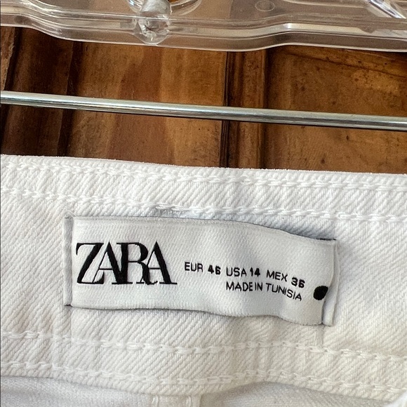 Zara White Wide-Leg Jeans - Picture 3 of 3